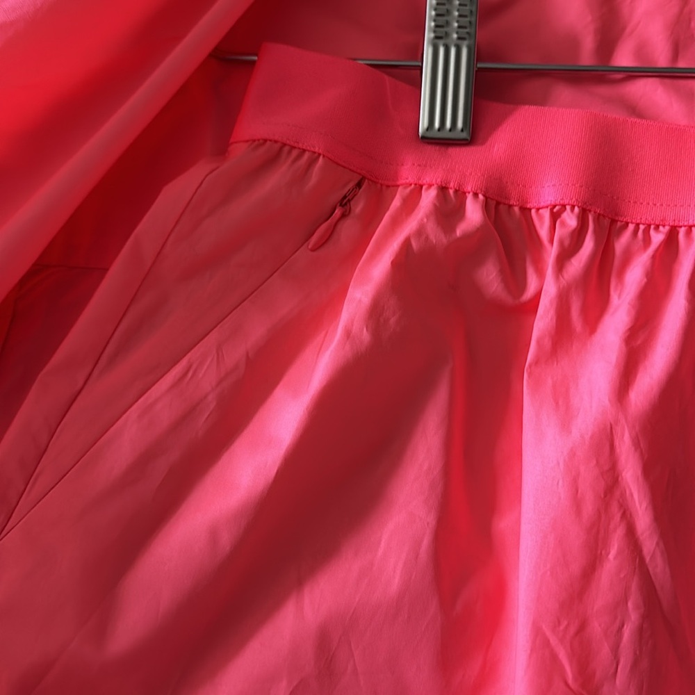 Good American shirt and short set. Fiery coral. NWT - Picture 5 of 6